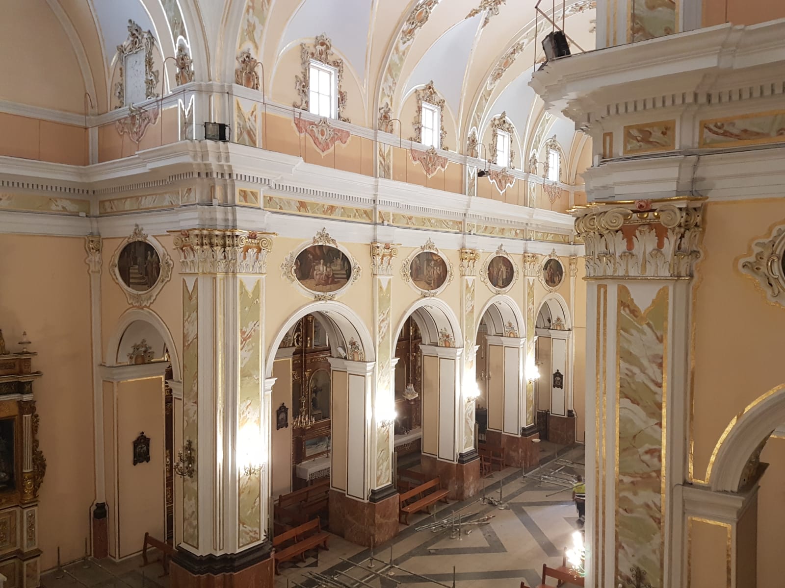 Restauración de pintura mural Pedralba